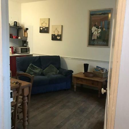 Le Petit Logement Apartment Pre-en-Pail-Saint-Samson Luaran gambar