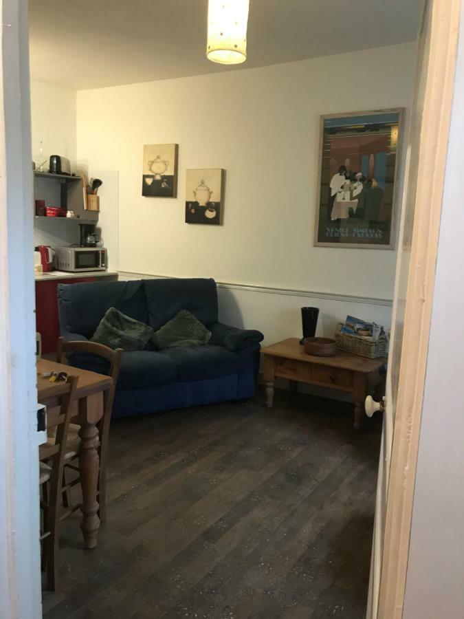 Le Petit Logement Apartment Pre-en-Pail-Saint-Samson Luaran gambar